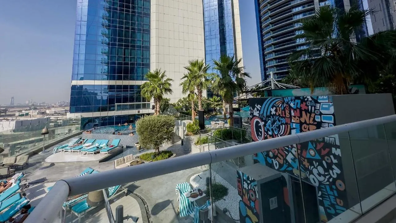 Luxury Building Damac Towers By Paramount Apartment Dubai