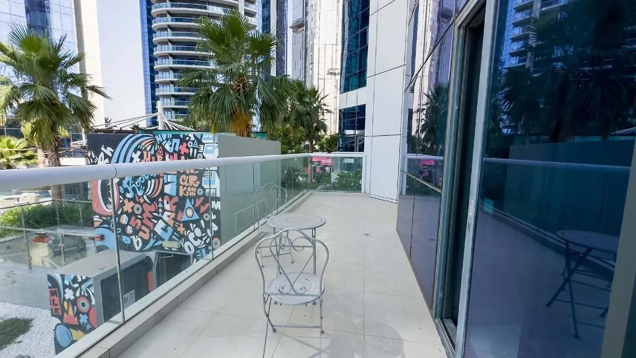 Luxury Building Damac Towers By Paramount Appartement Dubai